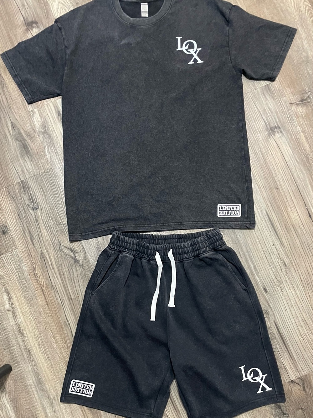 The lox black Limited Edition Tee & Shorts Set summer vibes  size large new